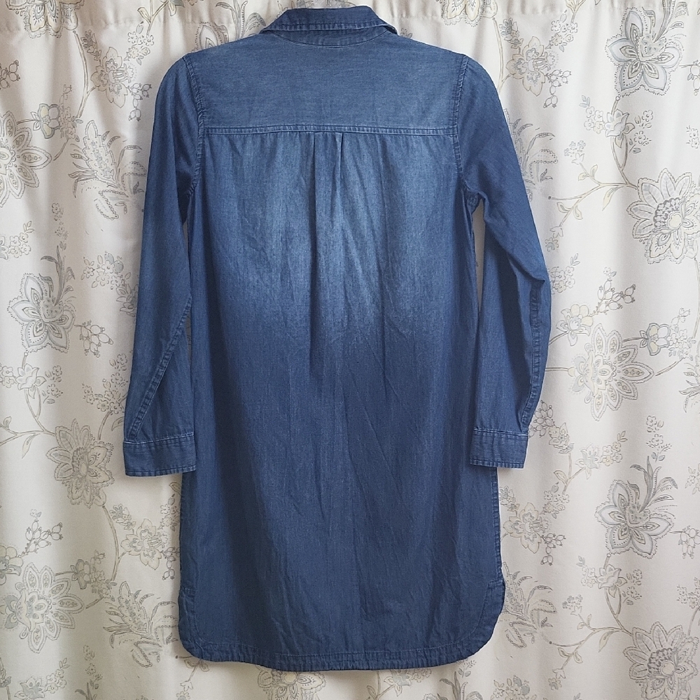 Old Navy Denim Dress - Picture 3 of 7